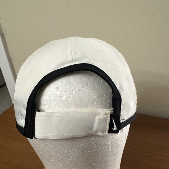 Nike Hat Cap Strap Back White Black Swoosh Featherlight Golf Tennis Running - Picture 6 of 13